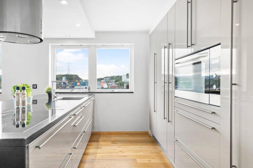 Penthouse leilighet 200 kvm Vakker sjøutsikt. Leilighet Bergen Eksteriør bilde
